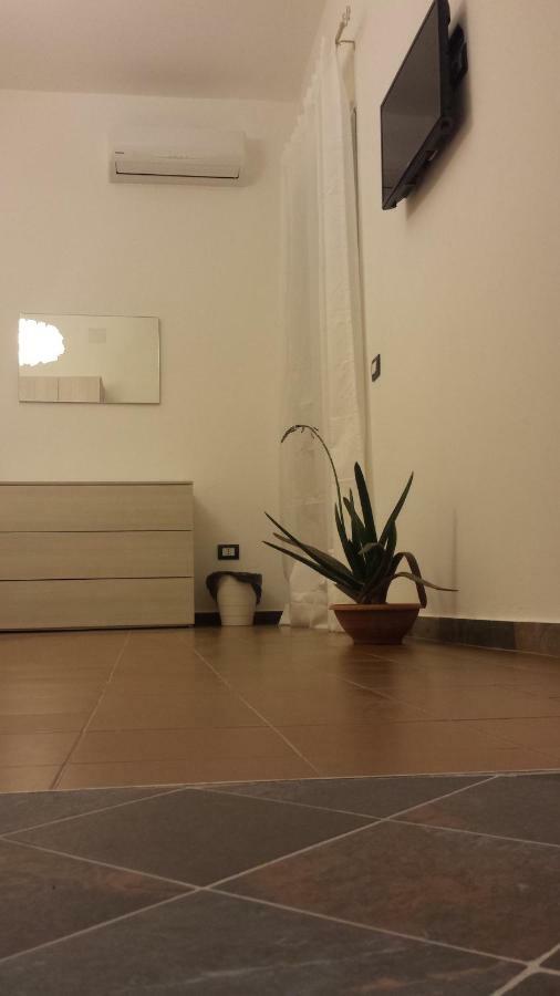 Peri Peri Holiday Home - Siracusa Solarino ภายนอก รูปภาพ